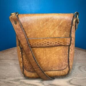 Vintage 1970s Hippie Bohemian Tooled Leather Tan Shoulder Bag Purse